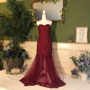 Formal evening mermaid ball Prom dress gown